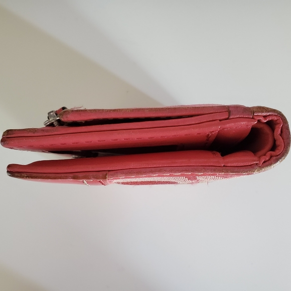 Coach wallet with coin compartment (pink print) - Picture 13 of 13